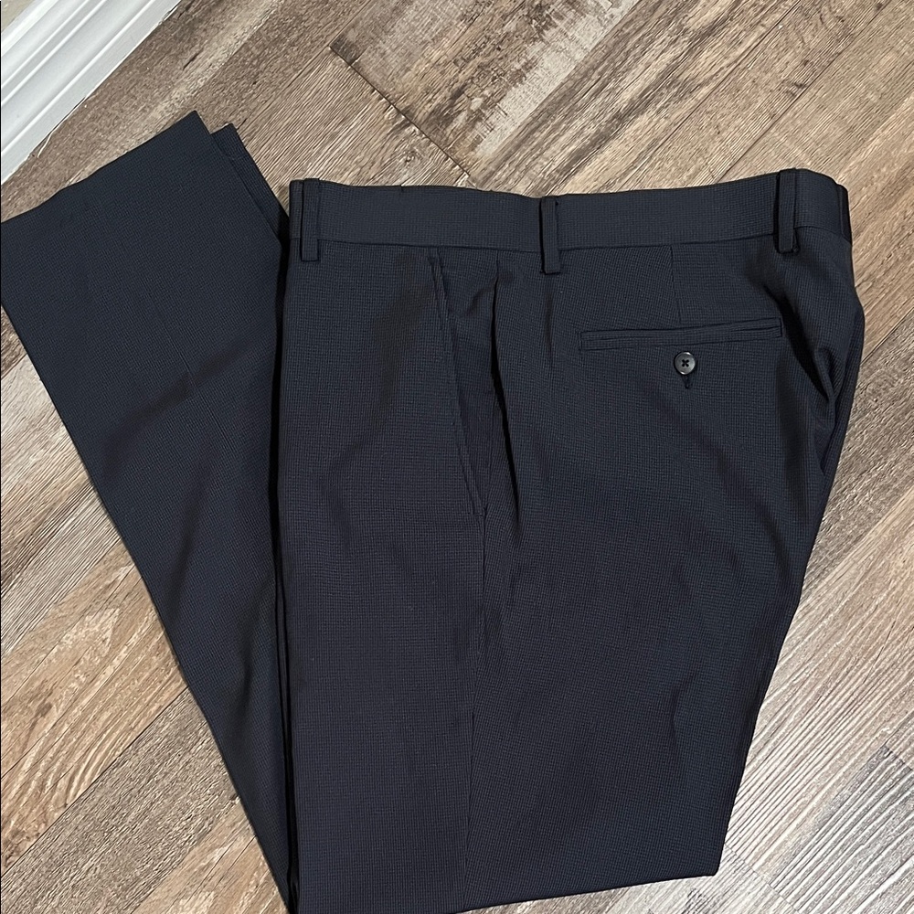 DKNY Men's Tailored Dress Pants 32W 34L